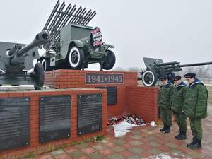 Наши учащиеся - курсанты военно-патриотического отделения "Флоту, Быть!"